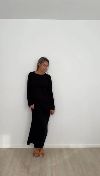 Le Edit Black Knit Dress