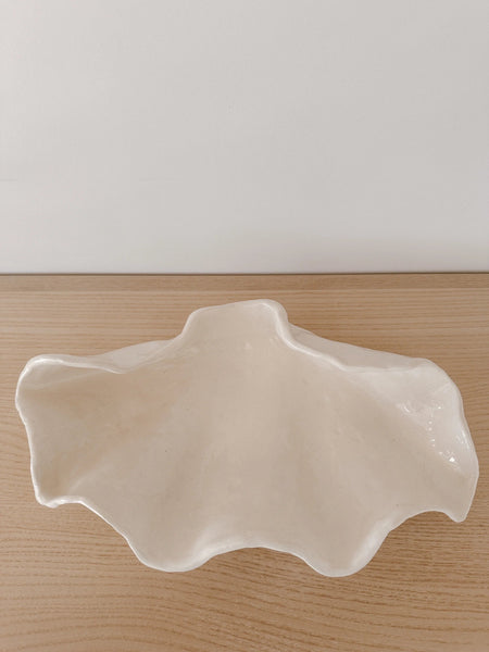 Le Edit Ceramics Handmade Ceramic Shell Dish – No. 1 | Perfect for Jewellery & Trinkets | Handmade in NZ